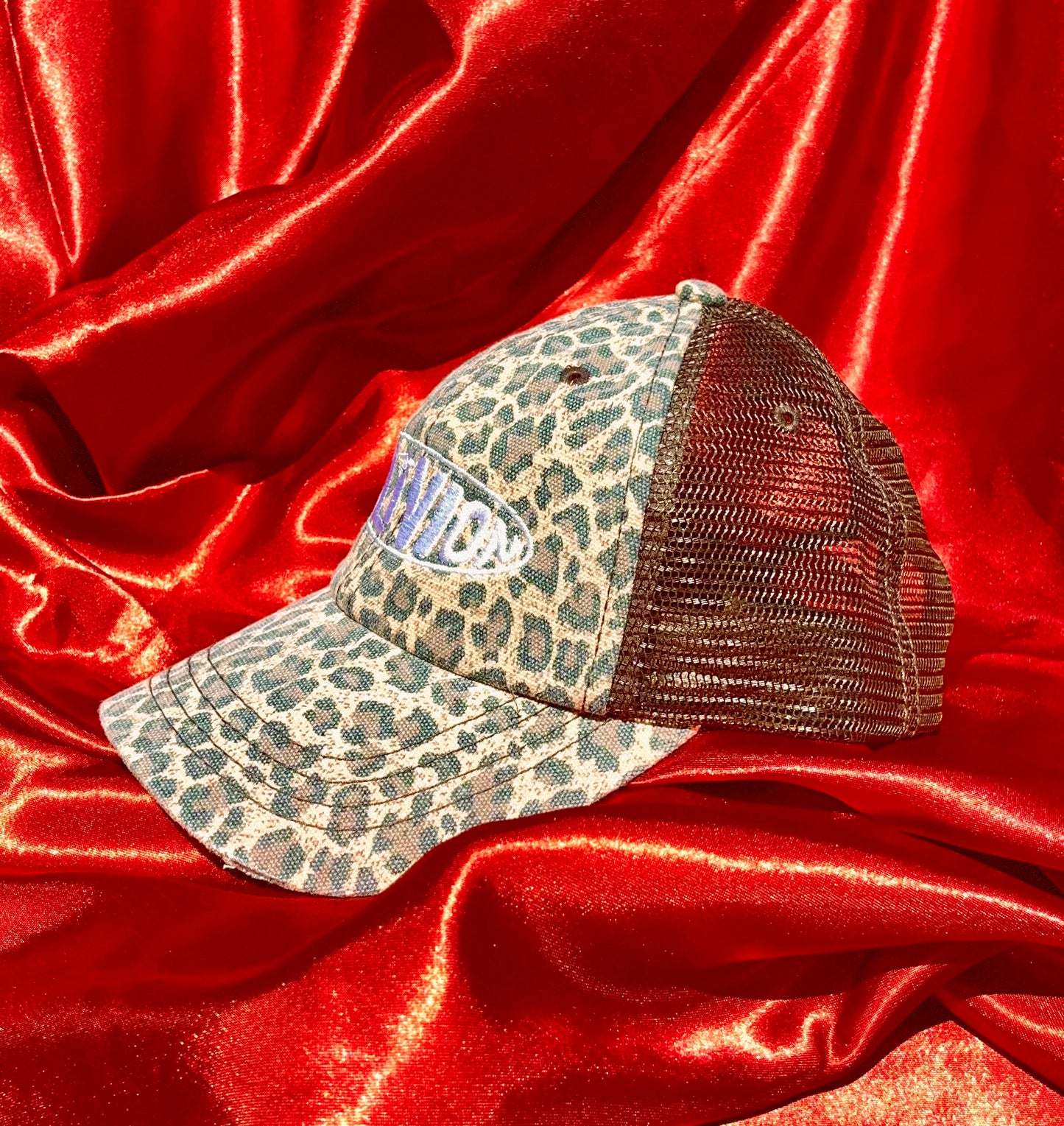Oblivion Leopard Hat - Brown Mesh
